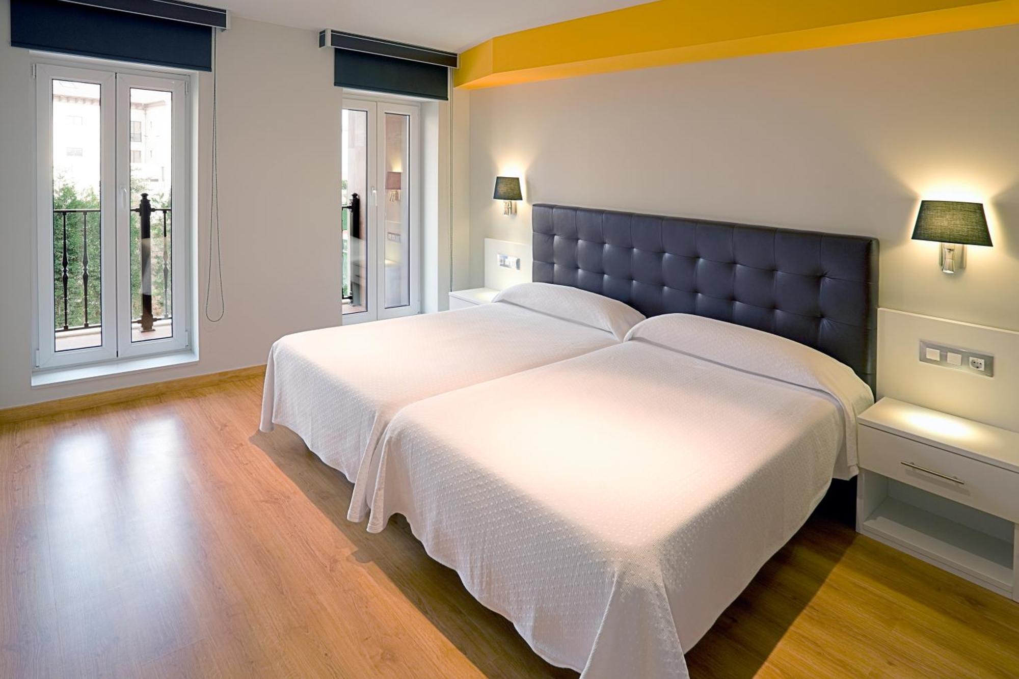 Apartamentos Spa Villa Pasiega Хознайо Екстериор снимка