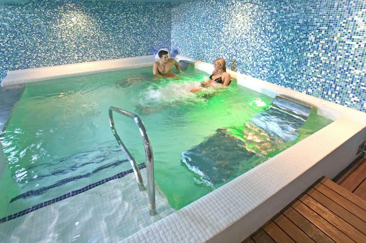 Apartamentos Spa Villa Pasiega Хознайо Екстериор снимка